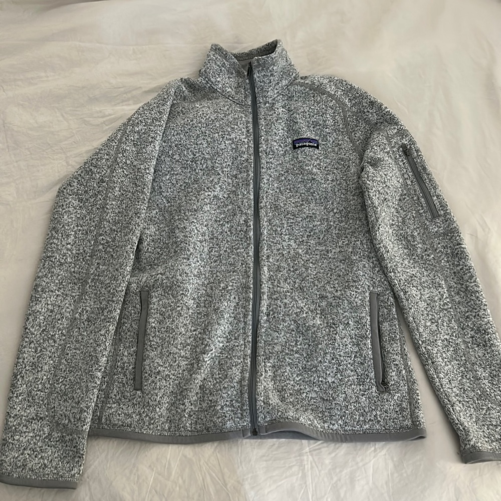Women’s Patagonia gray full zip jacket